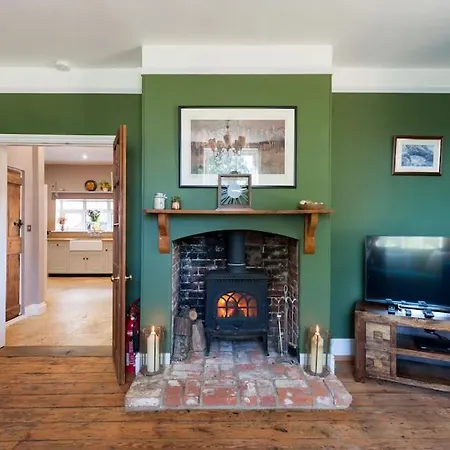Firs Sleeps 15 Stunning Country House With Hot Tub Sudbourne Extérieur photo